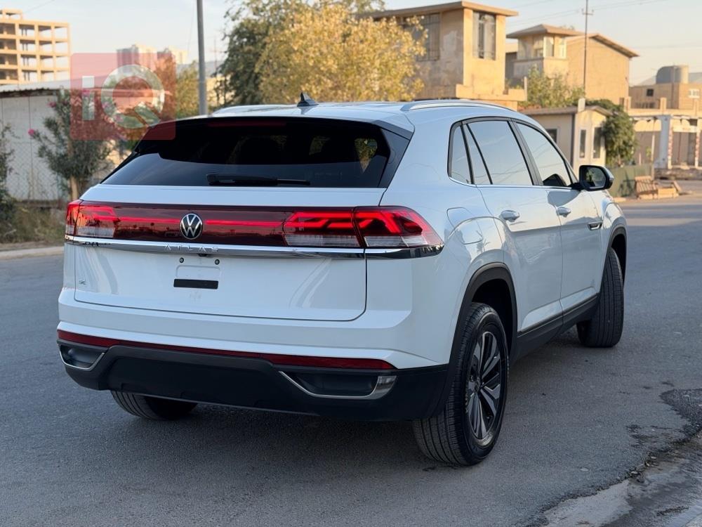 فولكسفاغن أطلس كروس سبورت